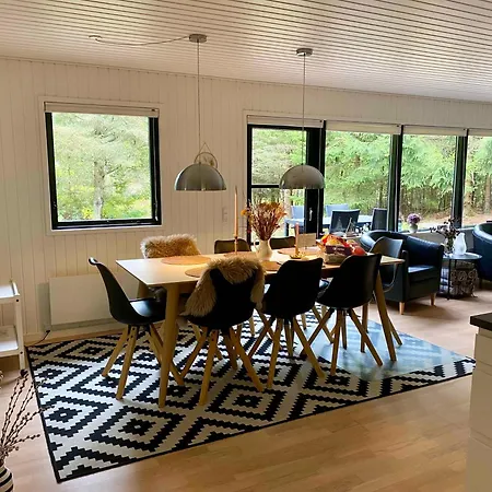 Summer House Fauna Hou 300 M From The Sea *