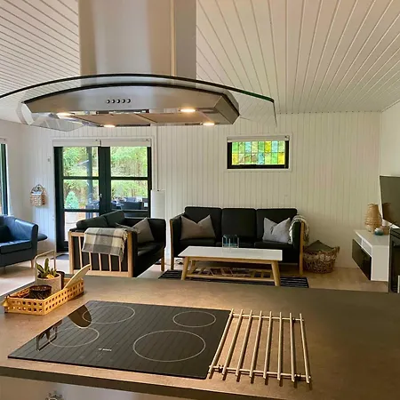 Summer House Fauna Hou 300 M From The Sea * Hals